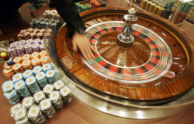 Win at roulette strategy